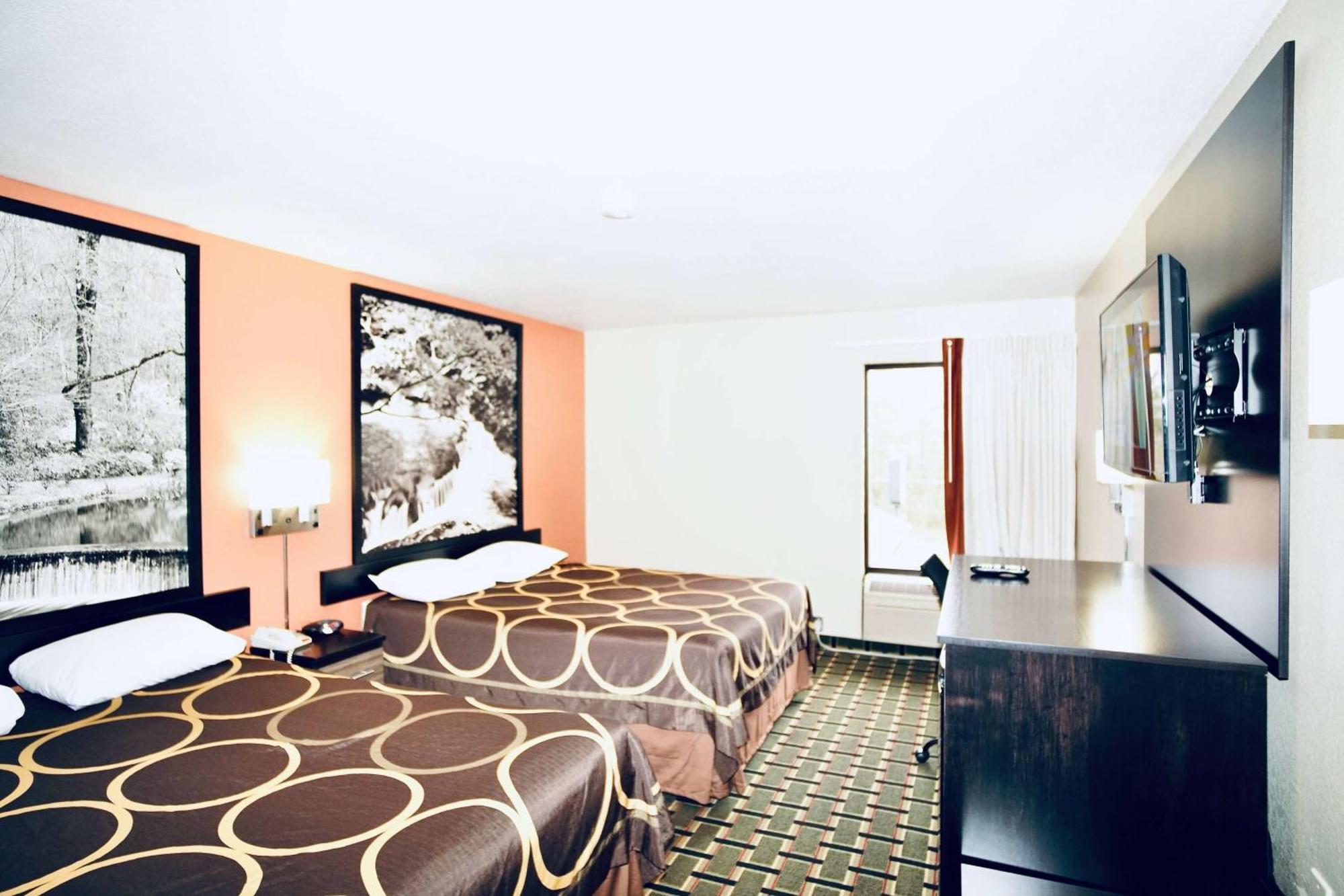 Super 8 By Wyndham Crossville Tn Exterior photo