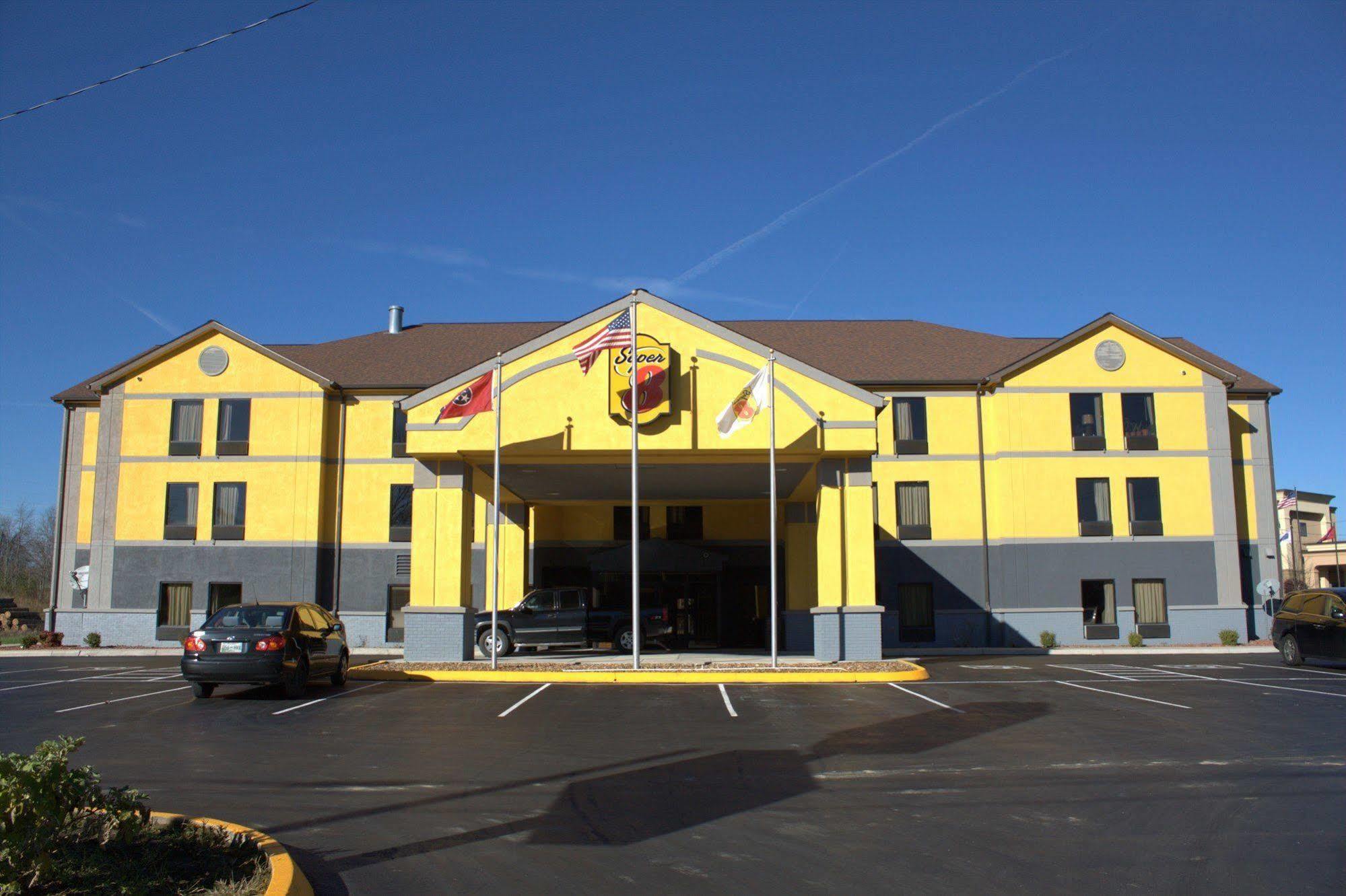 Super 8 By Wyndham Crossville Tn Exterior photo